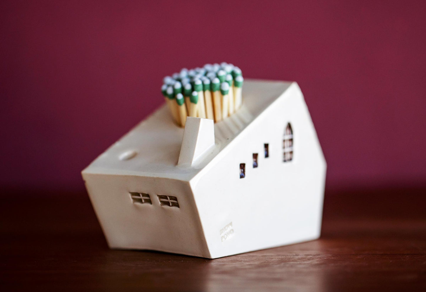 Vintage Style Ceramic Match Striker with Cat