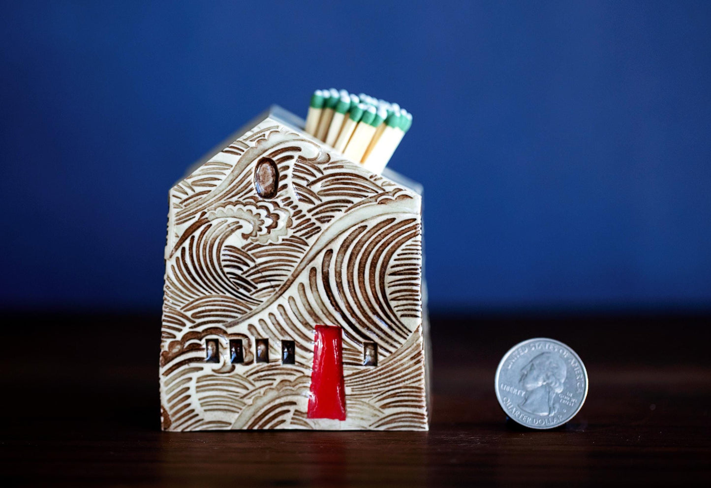 Wave Texture Ceramic House Match Striker with Red Door