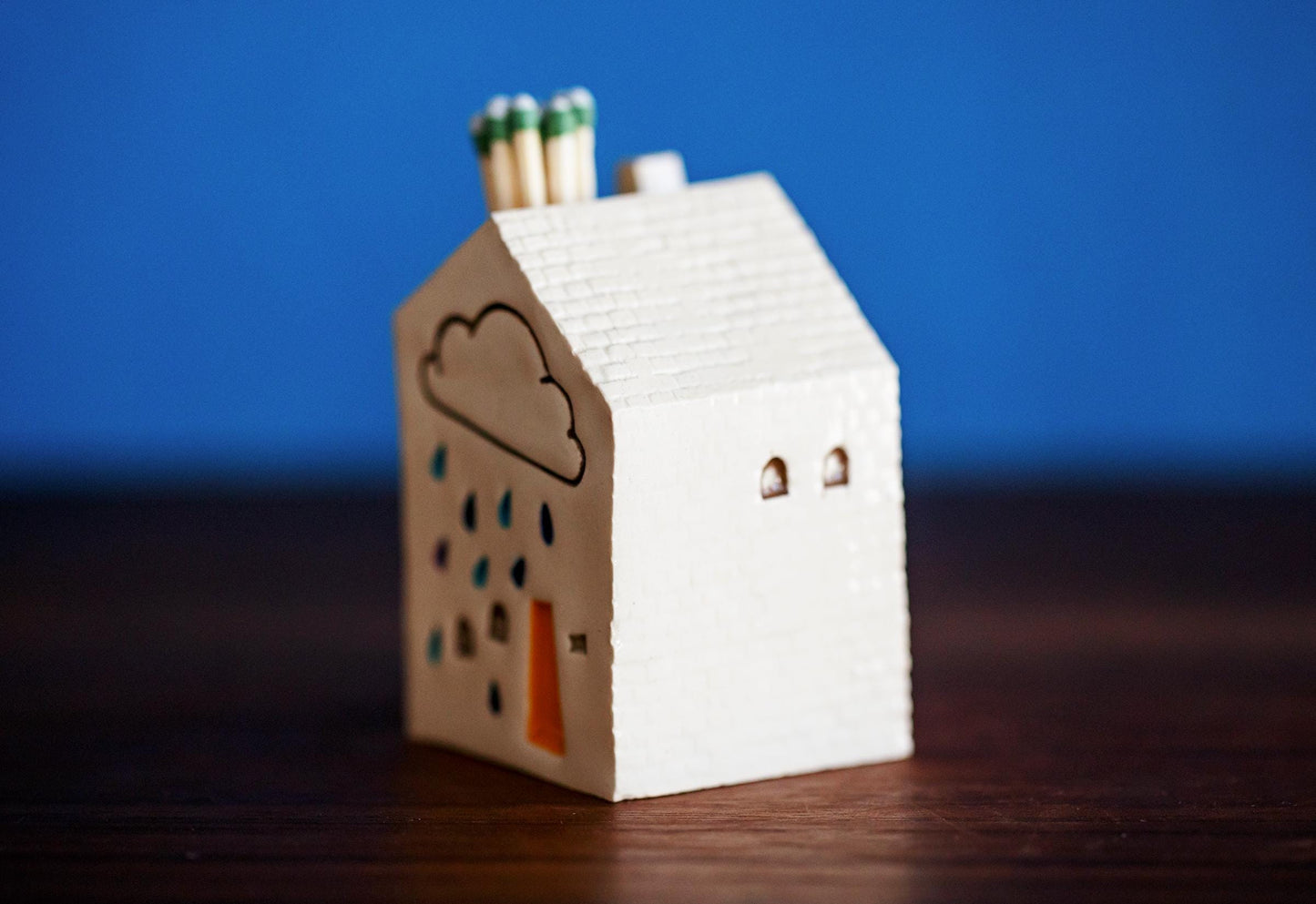 White Ceramic Mini Match Striker with Cloud and Blue Raindrops