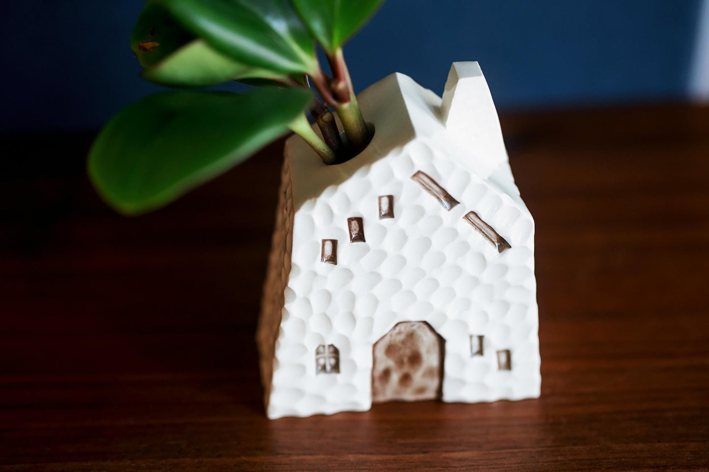 White Cobblestone Ceramic House Bud Propagation Vase