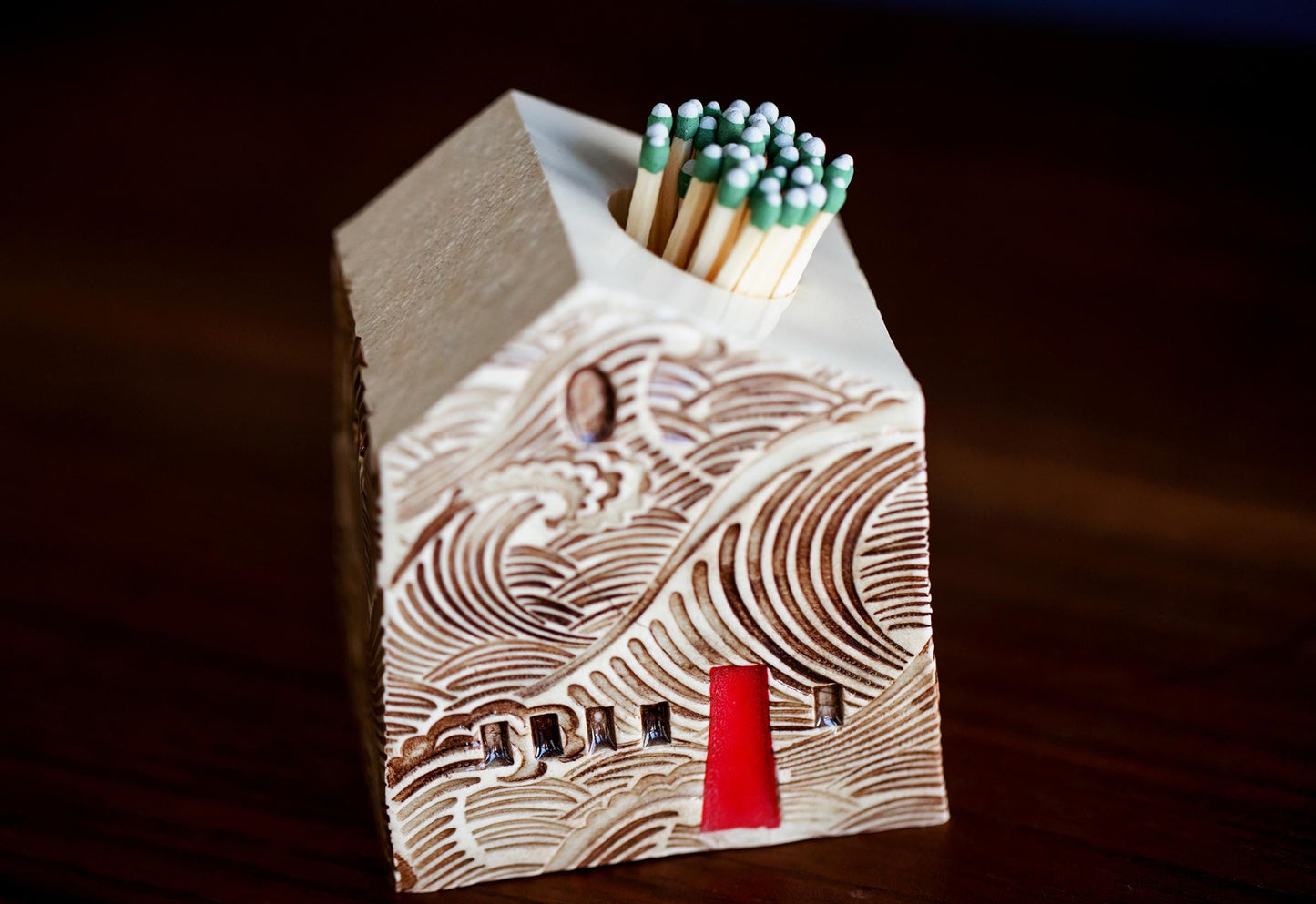 Wave Texture Ceramic House Match Striker with Red Door