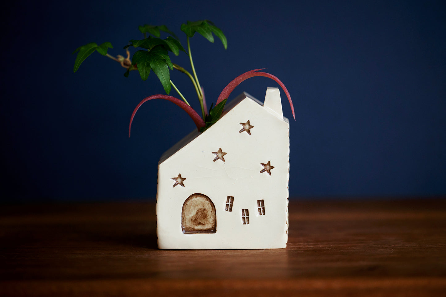 Woodland Texture Ceramic Bud Vase House