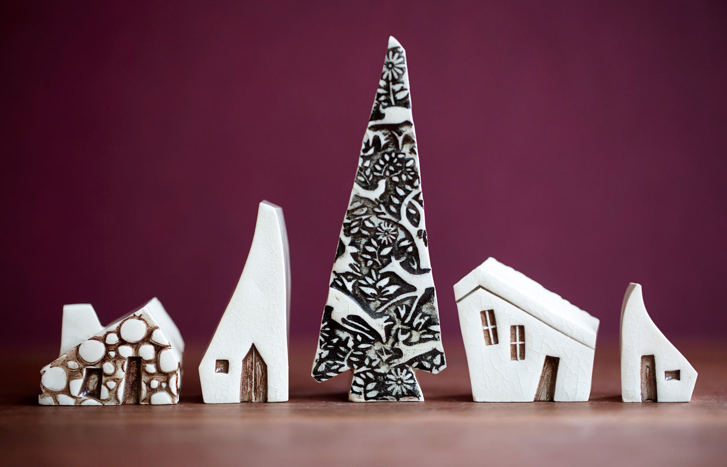 Modern Woodland Christmas Village with Ceramic Houses and Tree