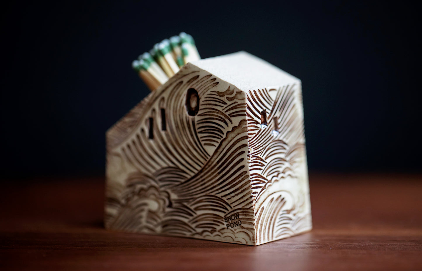 Waves Match Striker with Blue Door and Roof Striking Surface