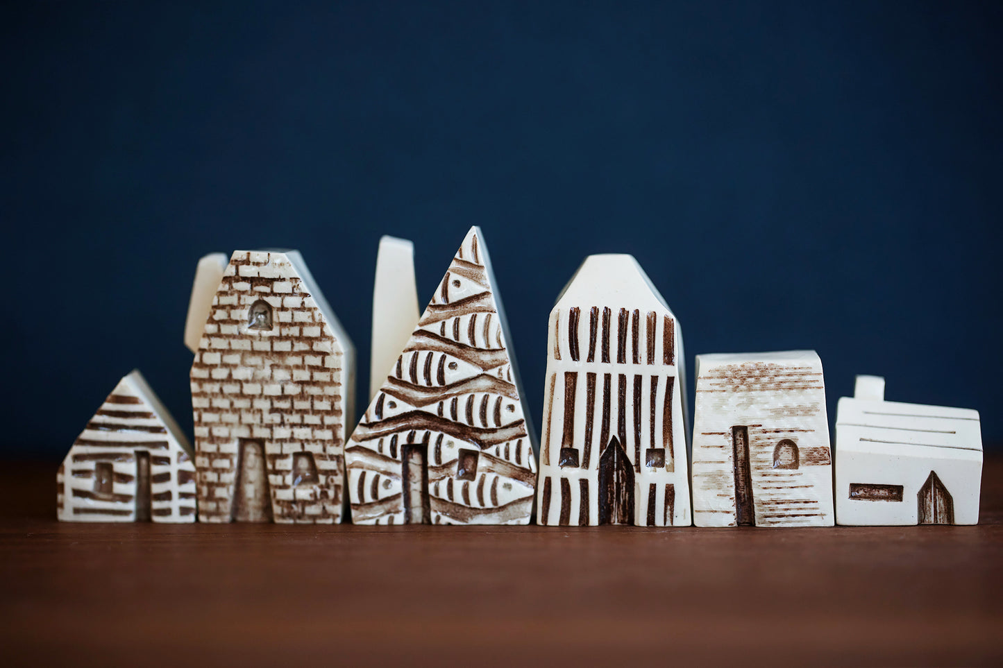 Monochrome Textured Ceramic Houses with Fish Pattern and Cat