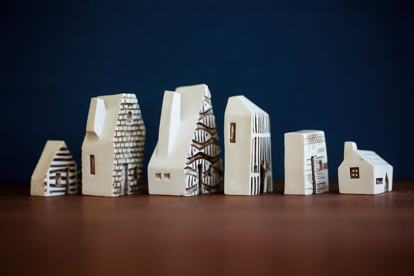 Monochrome Textured Ceramic Houses with Fish Pattern and Cat